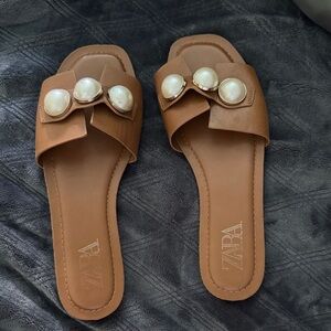 ZARA Brown Pearl-Detail Slide Sandals